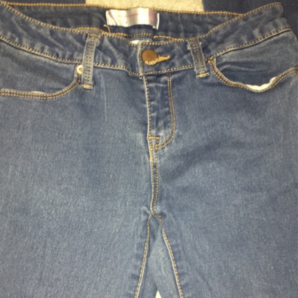 Jeans - Picture 2 of 3